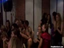 Screenshot for Девки в клубе устраивают развратное групповое порно